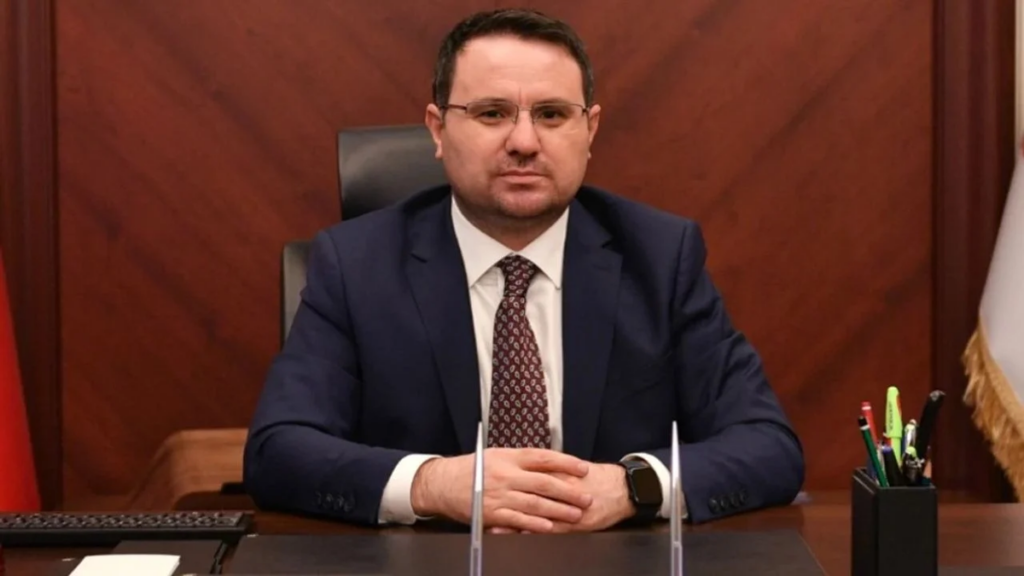 adalet-bakani-gurlek-39-yillik-dosya-dahil-8-cinayetin-cozuldugunu-acikladi-pYSugsOk